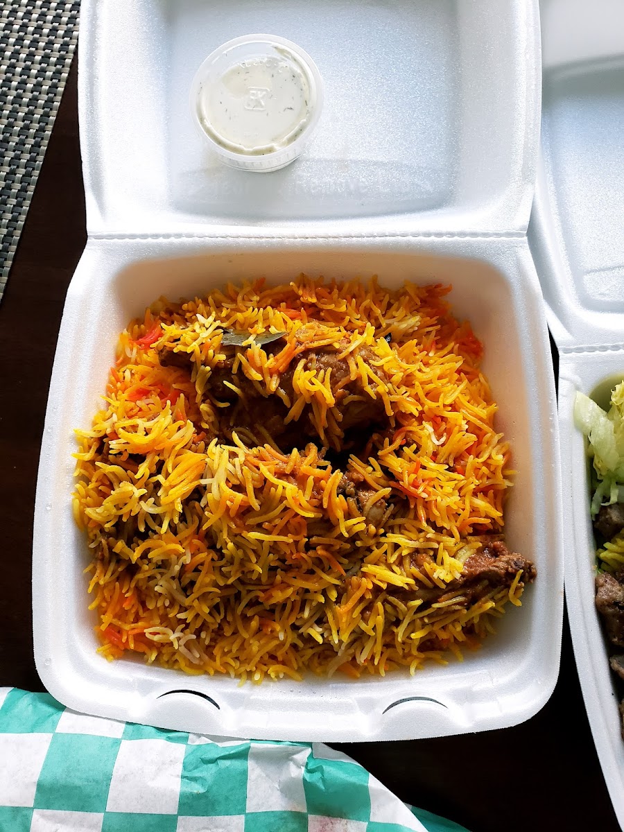 Sara's Halal Burgers & Nyc Gyro-10