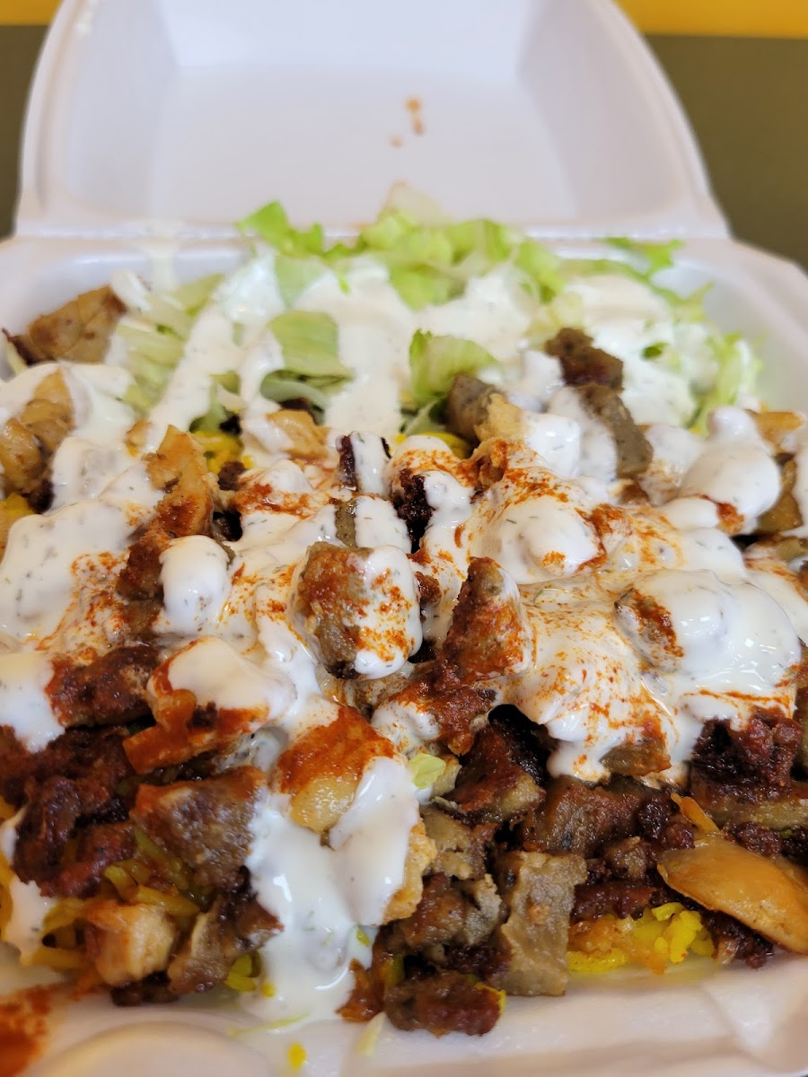 Sara's Halal Burgers & Nyc Gyro-6