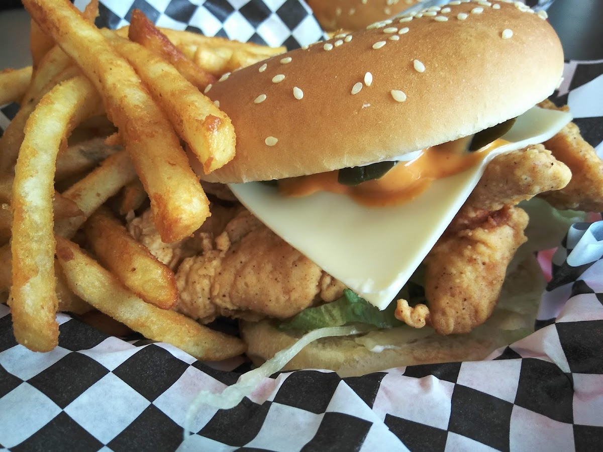 Sara's Halal Burgers & Nyc Gyro-9